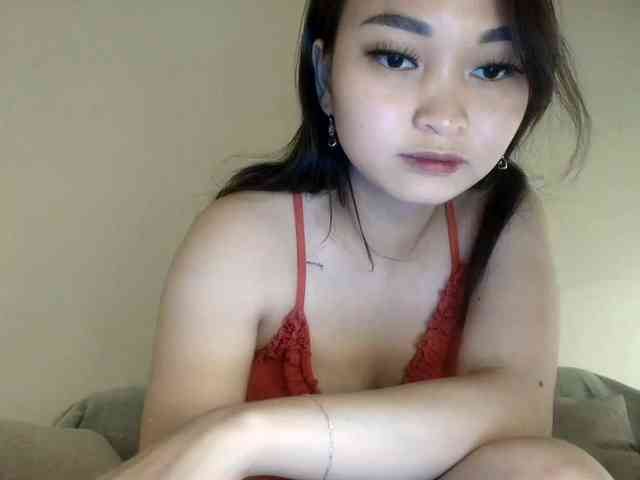 RozyElle webcam
