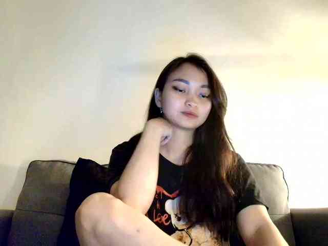 RozyElle webcam