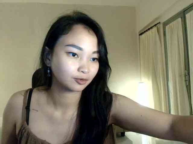 RozyElle webcam