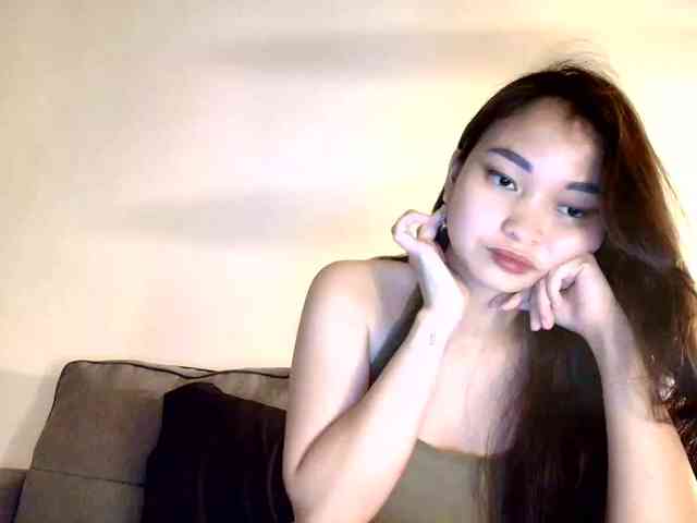 RozyElle webcam