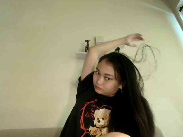 RozyElle webcam