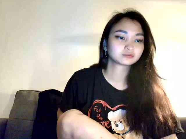 RozyElle webcam