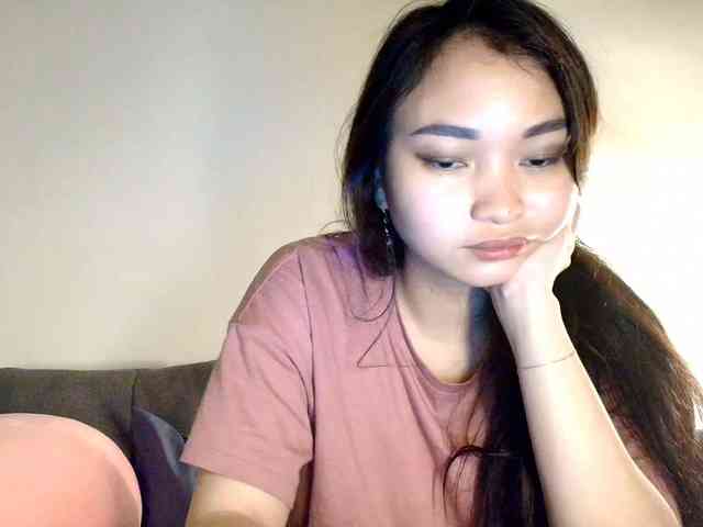 RozyBlack Live Webcam on BongaCams