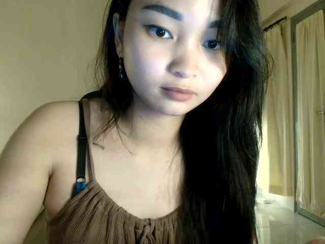 RozyElle webcam