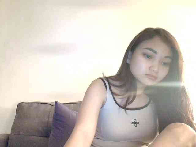 RozyElle webcam
