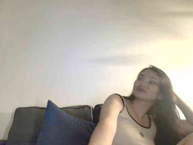 RozyElle webcam