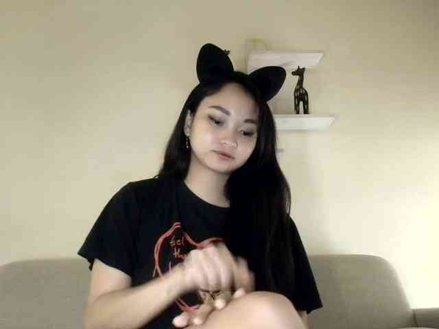 RozyElle webcam
