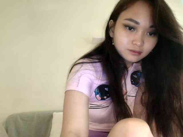RozyElle webcam