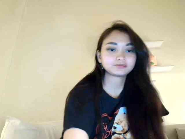 RozyElle webcam