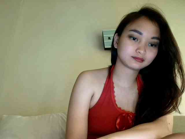 RozyElle webcam