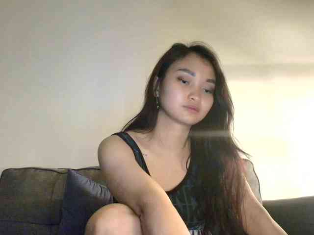 RozyElle webcam