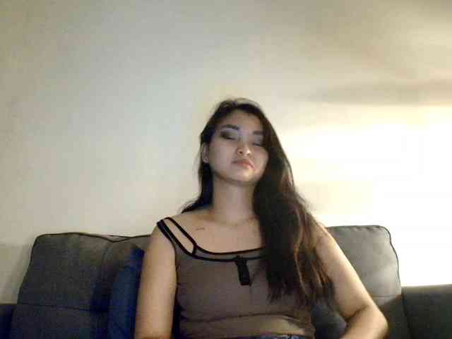 RozyElle webcam