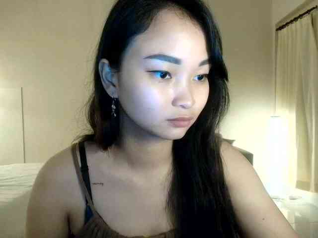 RozyElle webcam