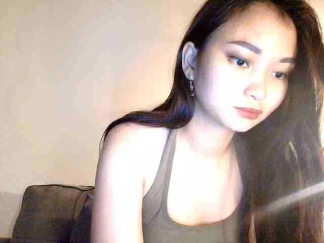 RozyElle webcam