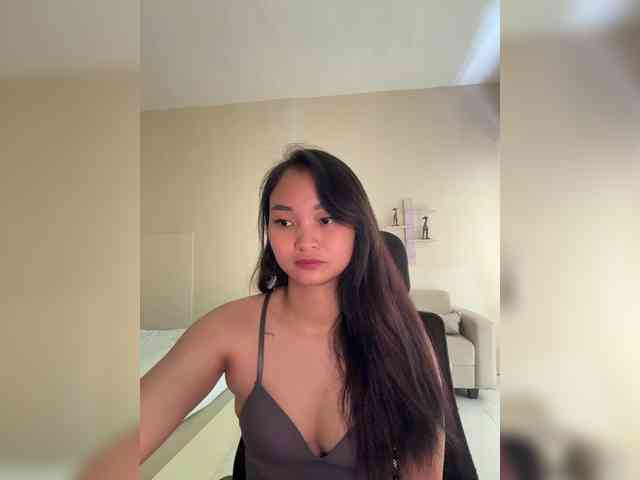 RozyElle webcam