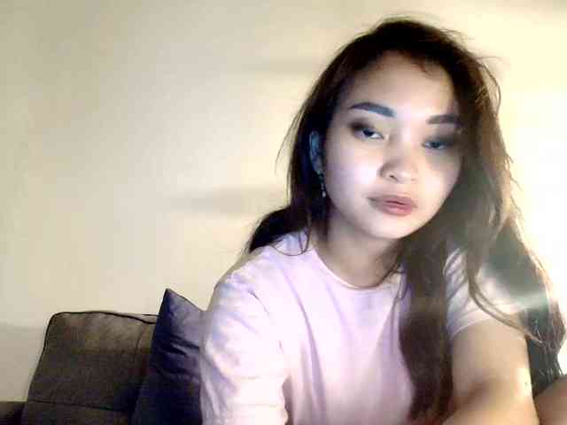 RozyElle webcam