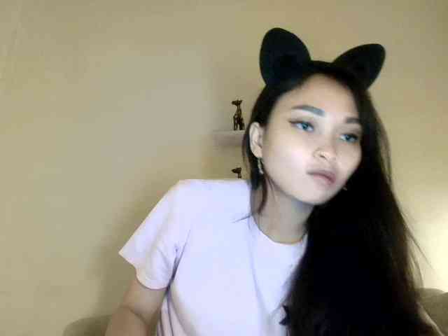 RozyElle webcam