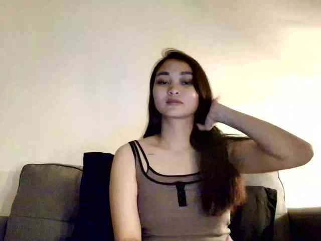 RozyElle webcam