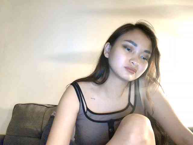 RozyElle webcam