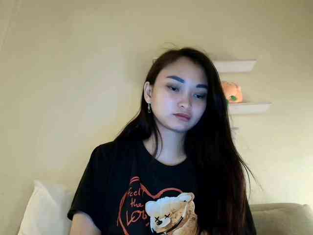 RozyElle webcam