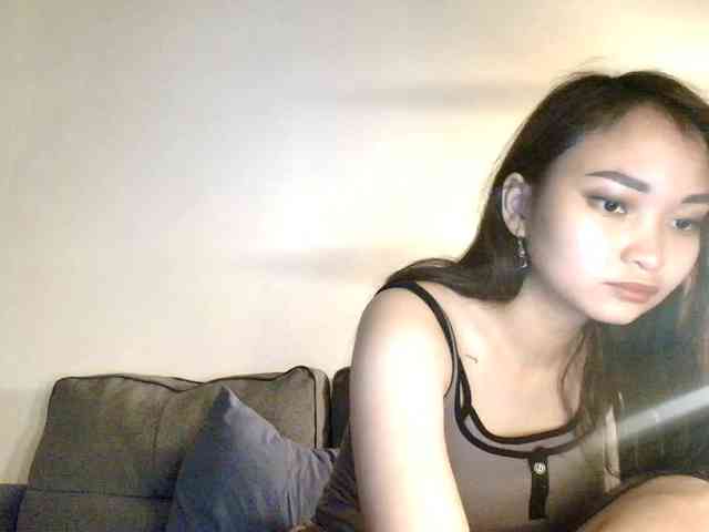 RozyElle webcam