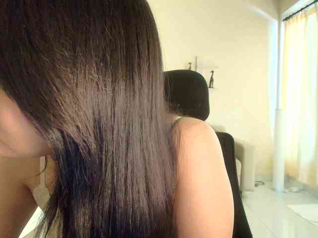RozyElle webcam