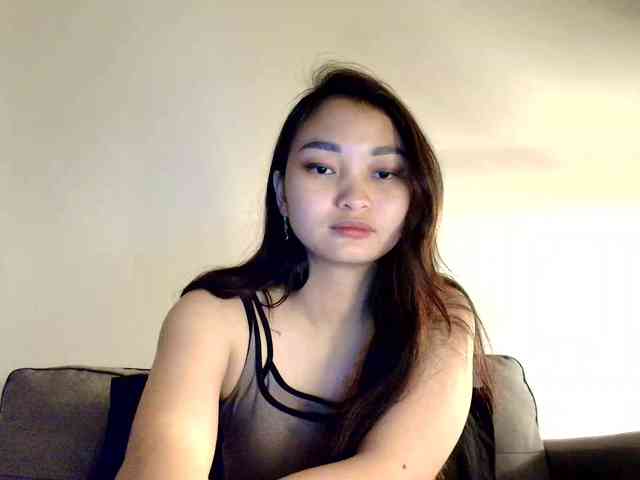 RozyElle webcam
