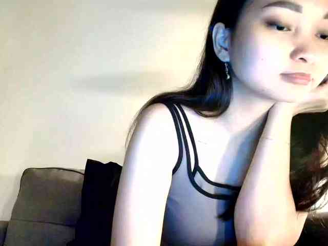 RozyElle webcam