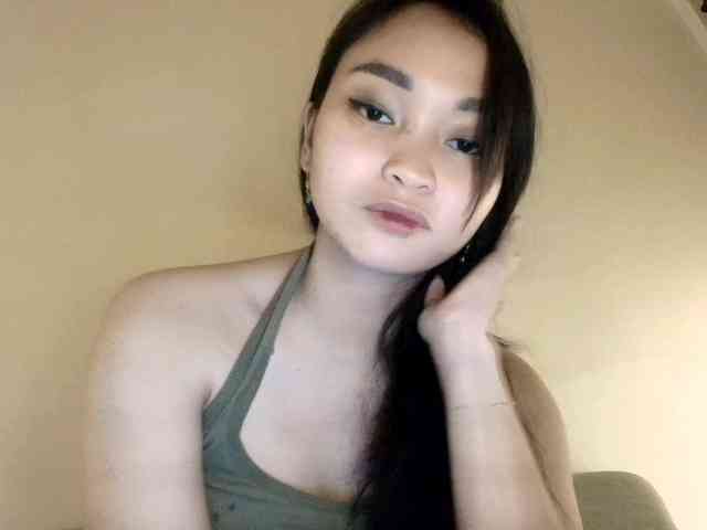 RozyElle webcam