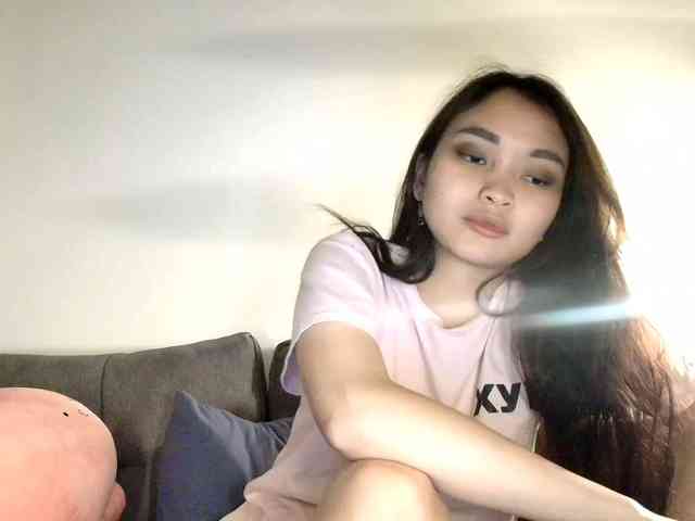 RozyElle webcam