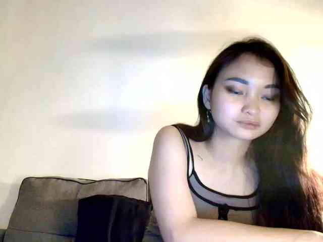 RozyElle webcam