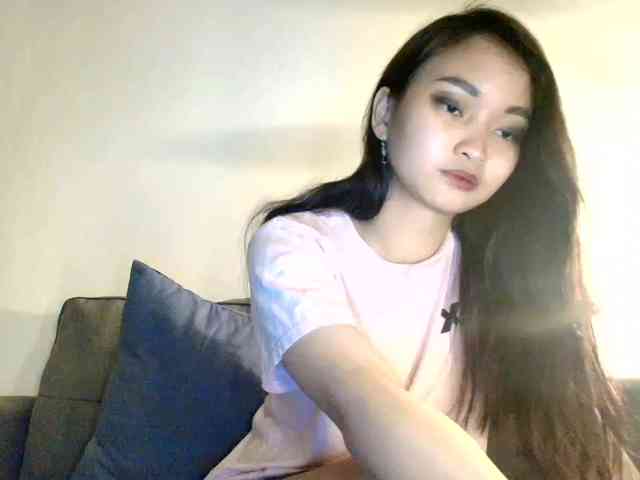 RozyElle webcam