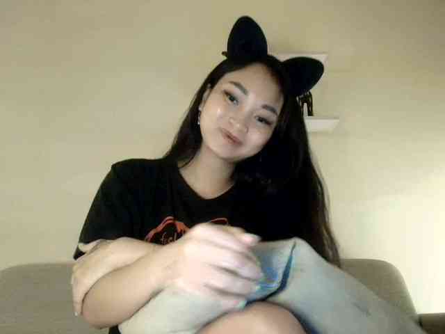 RozyElle webcam