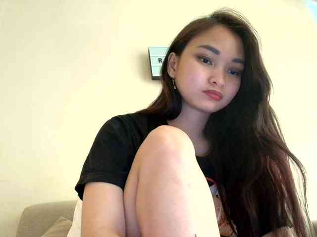 RozyElle webcam