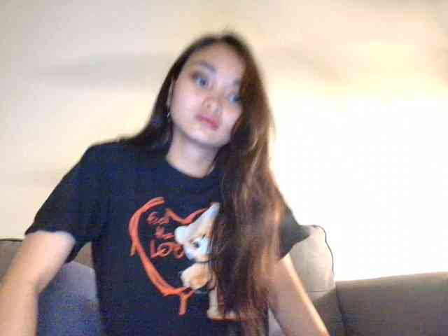 RozyElle webcam