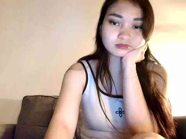 RozyElle webcam