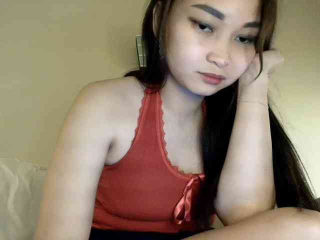 RozyElle webcam