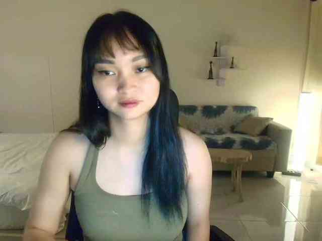 RozyElle webcam
