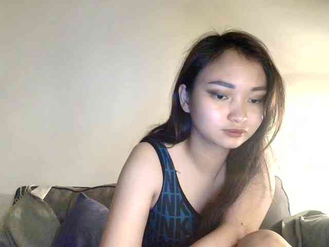 RozyElle webcam