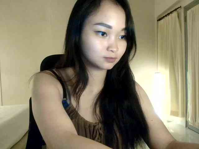 RozyElle webcam