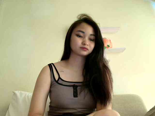 RozyElle webcam