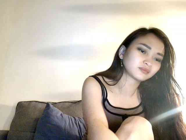 RozyElle webcam