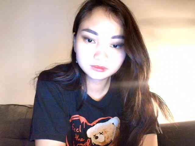 RozyElle webcam