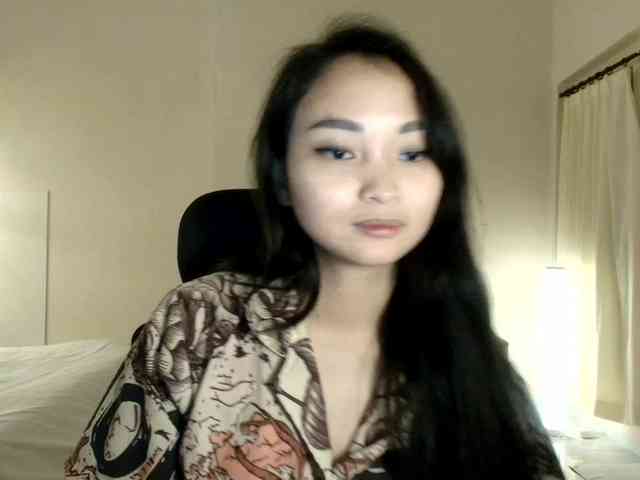 RozyElle webcam
