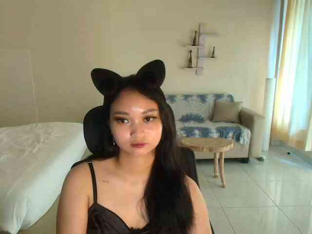 RozyElle webcam