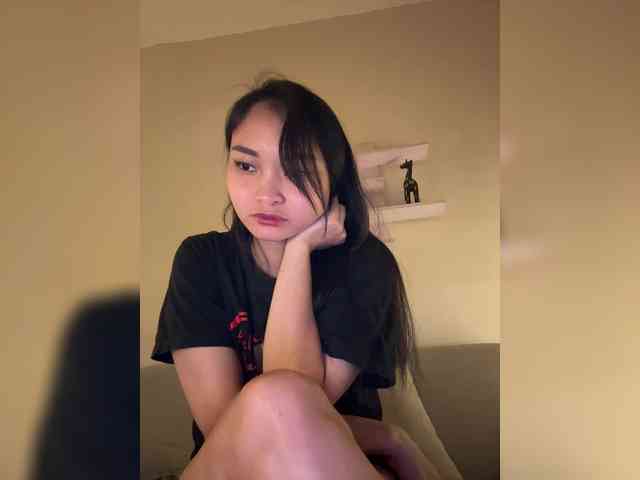 RozyBlack Live Webcam on BongaCams