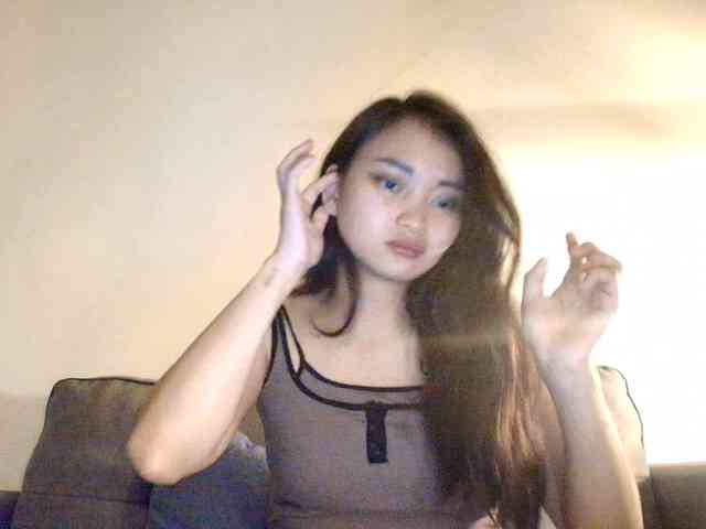RozyElle webcam