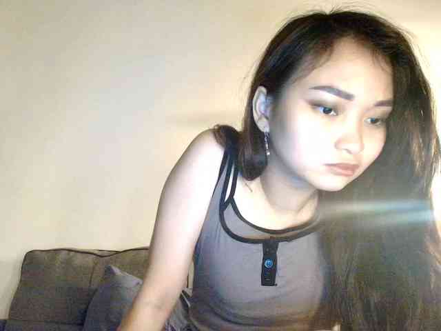 RozyElle webcam