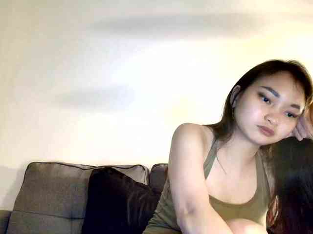RozyElle webcam