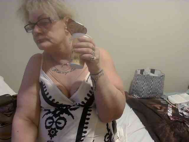 latexshantie webcam